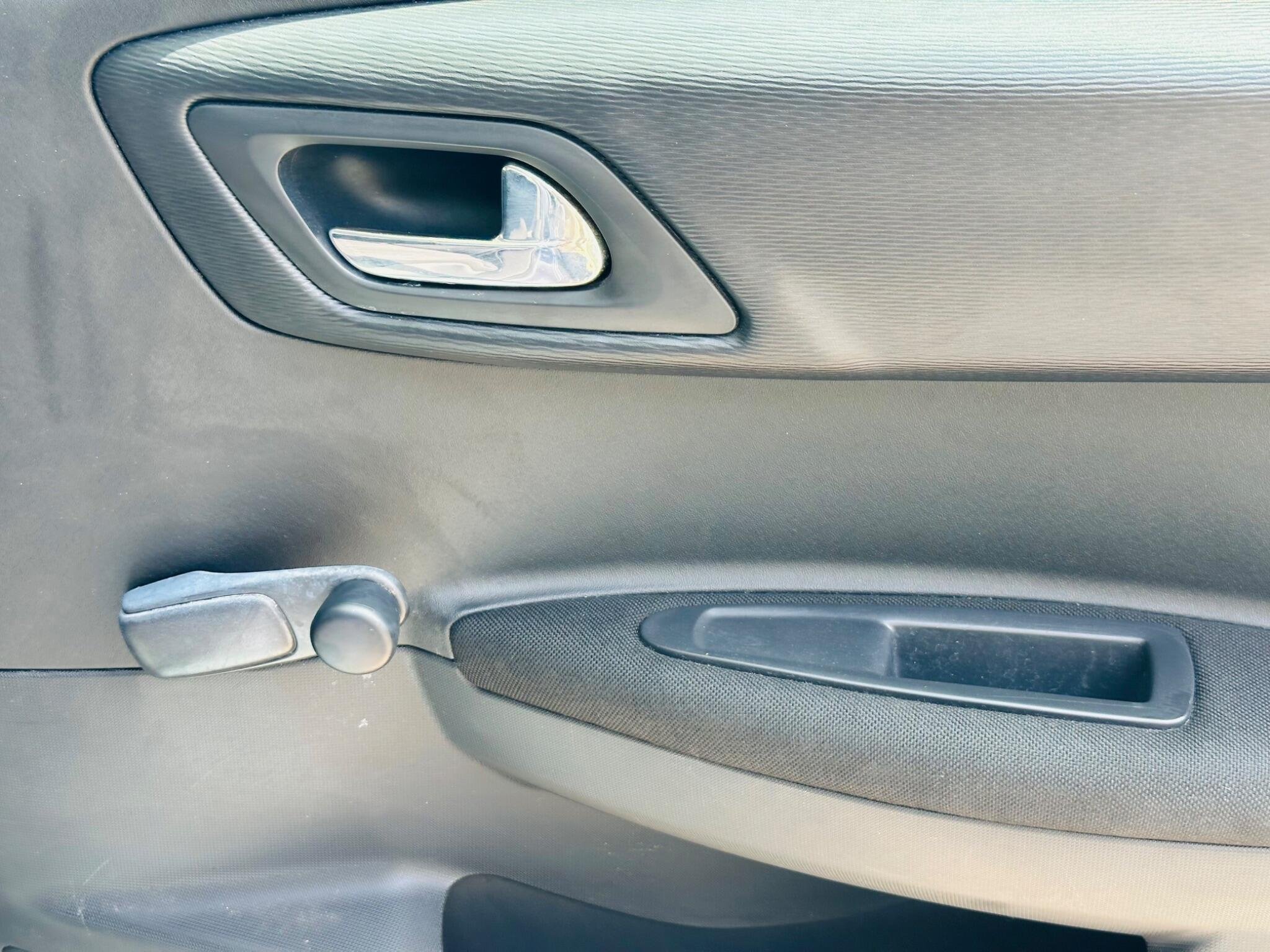 2010 Citroen C4 thumbnail 21
