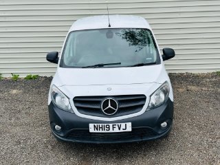 /photos/12312/865a7340-e37c-43d9-93bd-edcff0e35f4f_i320x240.jpg