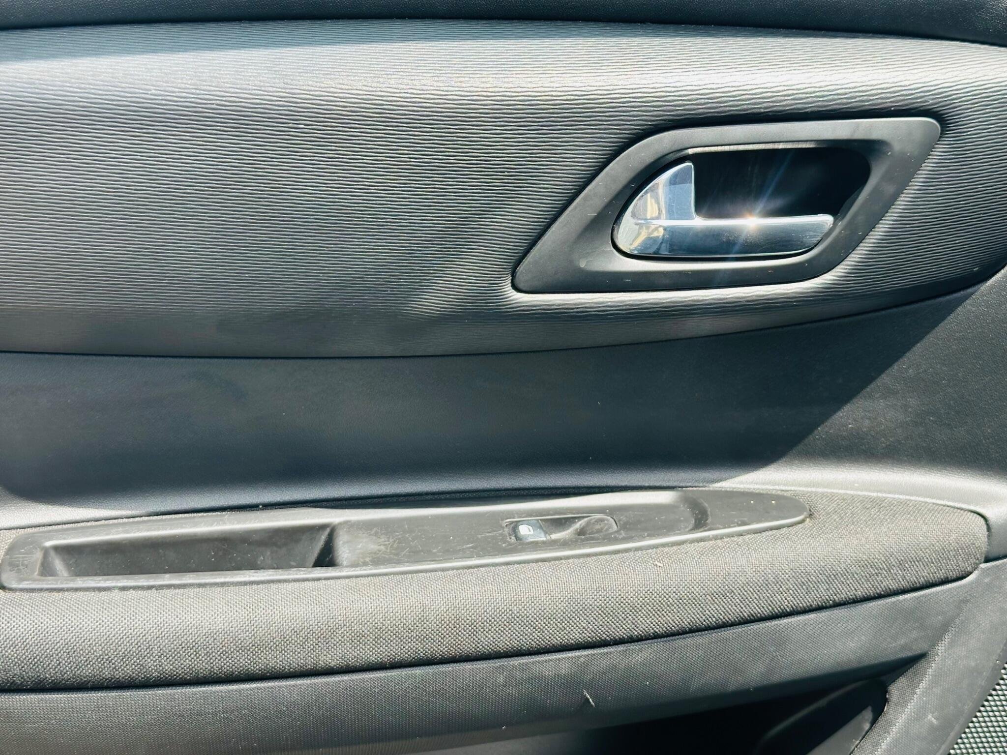 2010 Citroen C4 thumbnail 23